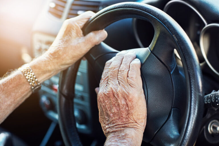 âge pour arrêter de conduire