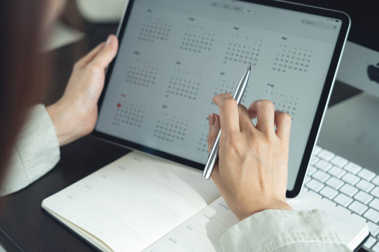 vérification calendrier paiement retraite complémentaire pour anticipation budget annuel